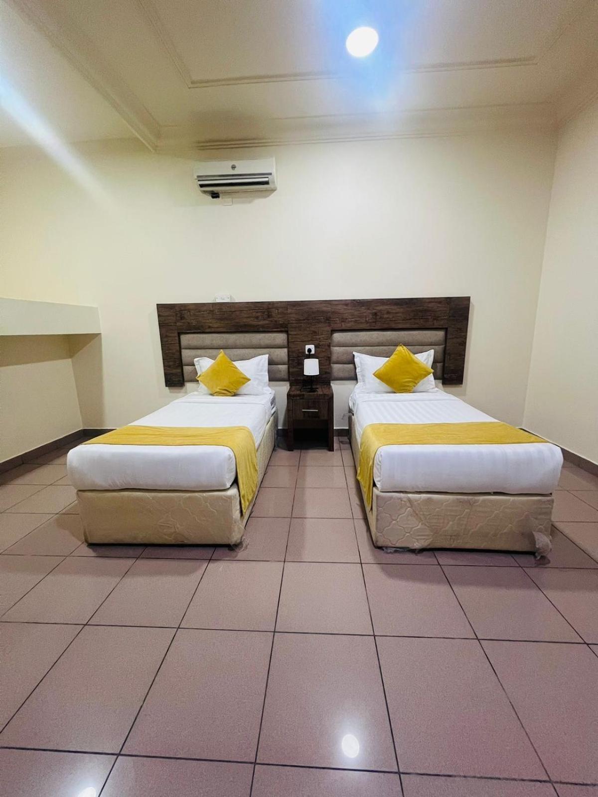 نواميس للشقق المخدومه Hotel Khamis Mushait