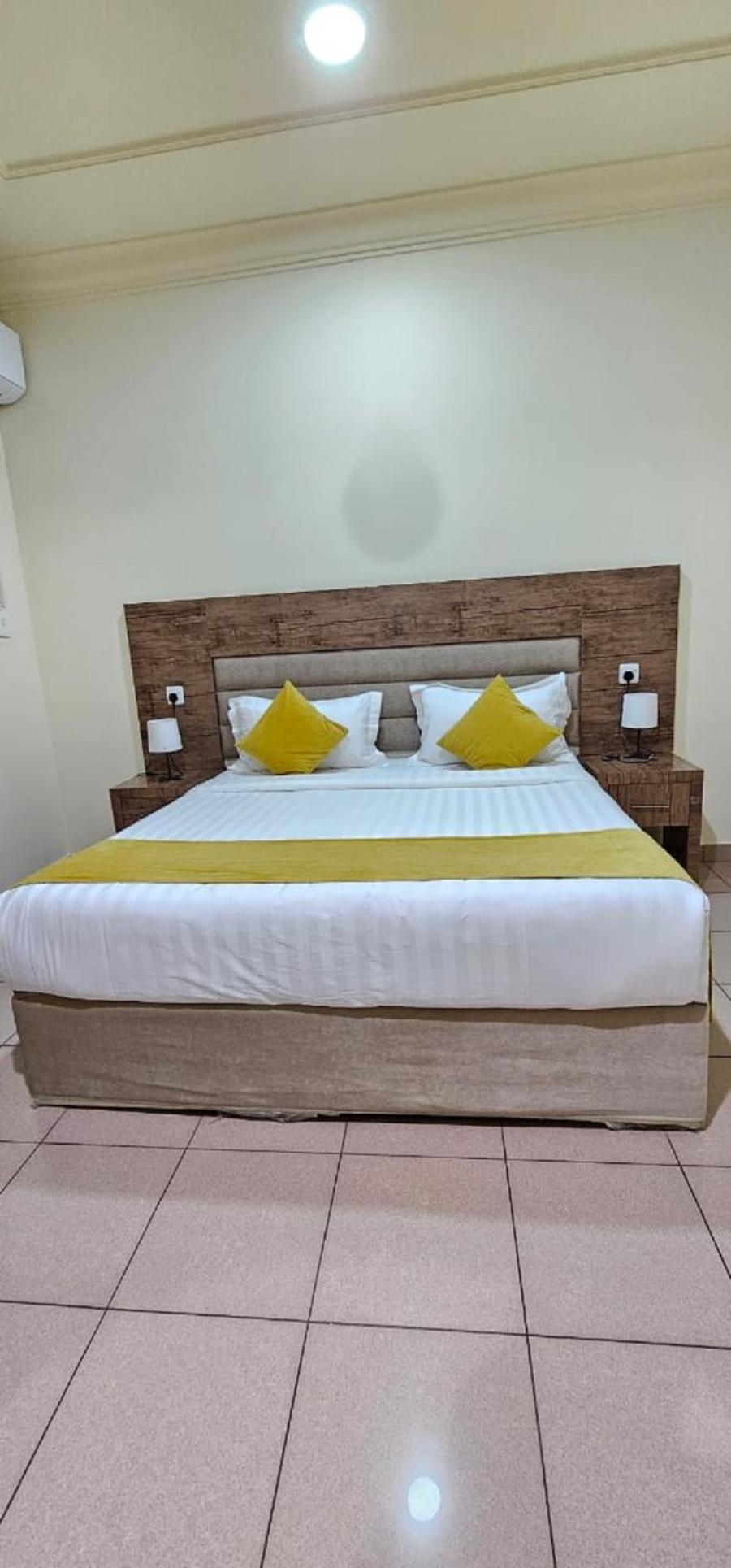 نواميس للشقق المخدومه Hotel *